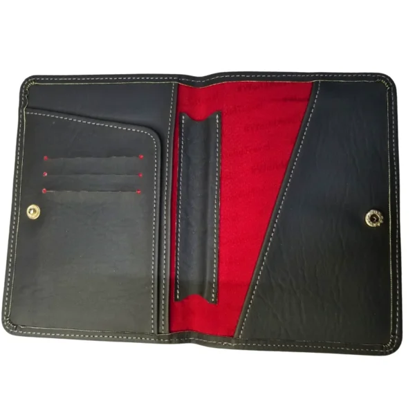 Funda p/ pasaporte en símil cuero con porta tarjetas y bolígrafo - Imagen 4